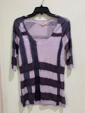 Burberry top